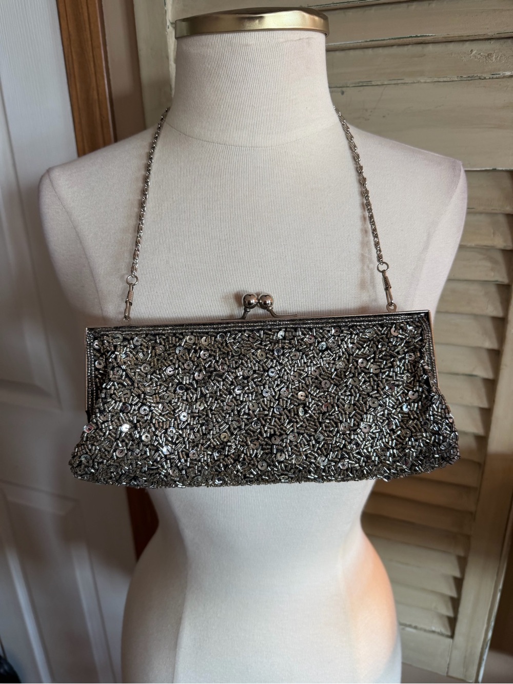 Beautiful Silver Beaded Evening Clutch with Chain Strap 8.5x4”